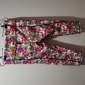 VICTORIA'S SECRET FLORAL KNOCKOUT GYM SPORTS ACTIVEWEAR CROPPED LEGGINGS MEDIUM